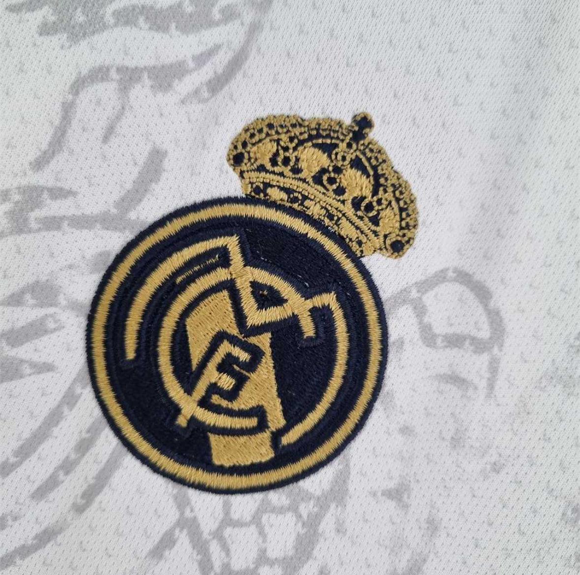 Real Madrid "Dragon Blanco" Jersey Kit Embroidered Patch - Keystreetwear