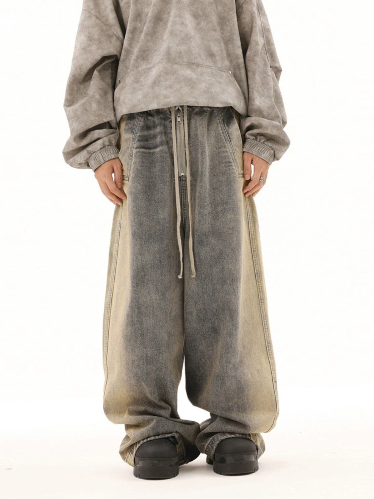"Claw" RO Gradient Baggy Jeans