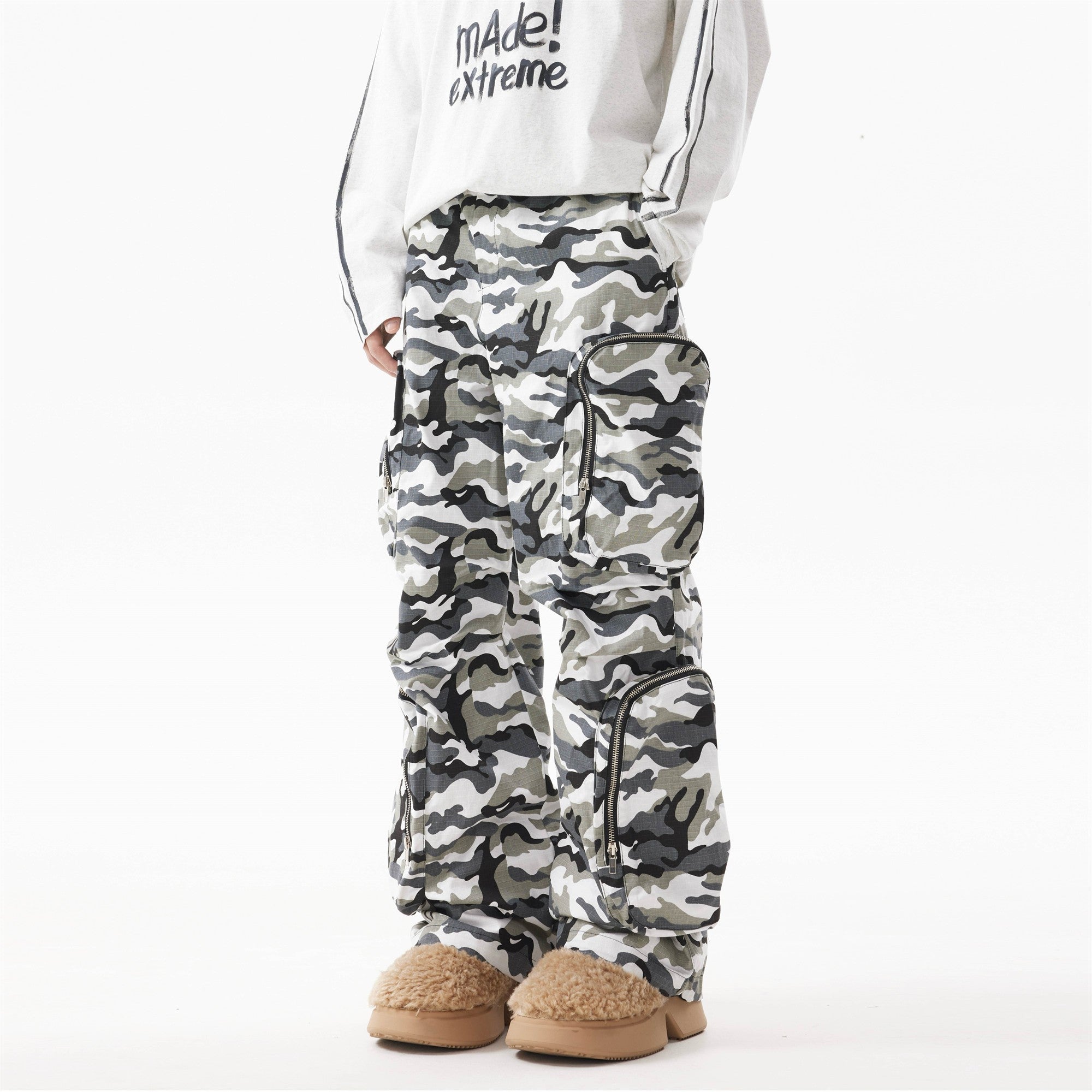 Multi Pocket Camo Cargo Pants