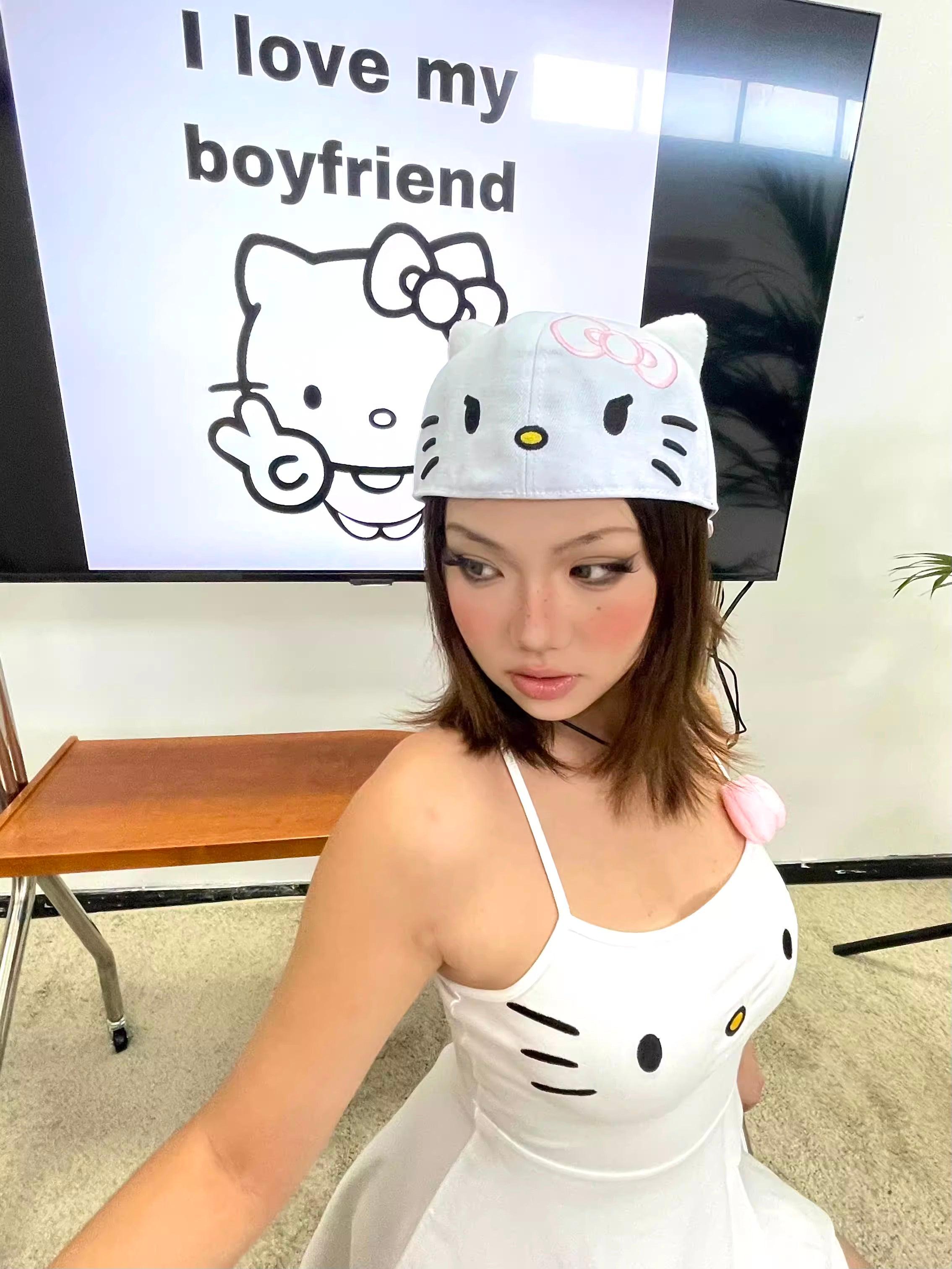 PLA Series Hello Kitty Duckbill Hat - Keystreetwear