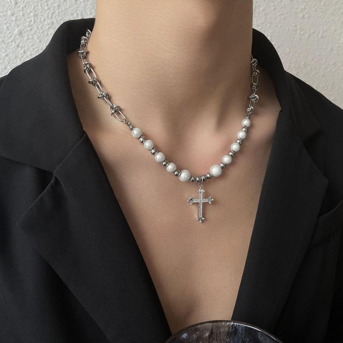 Reflective Pearl Cross Necklace - Keystreetwear